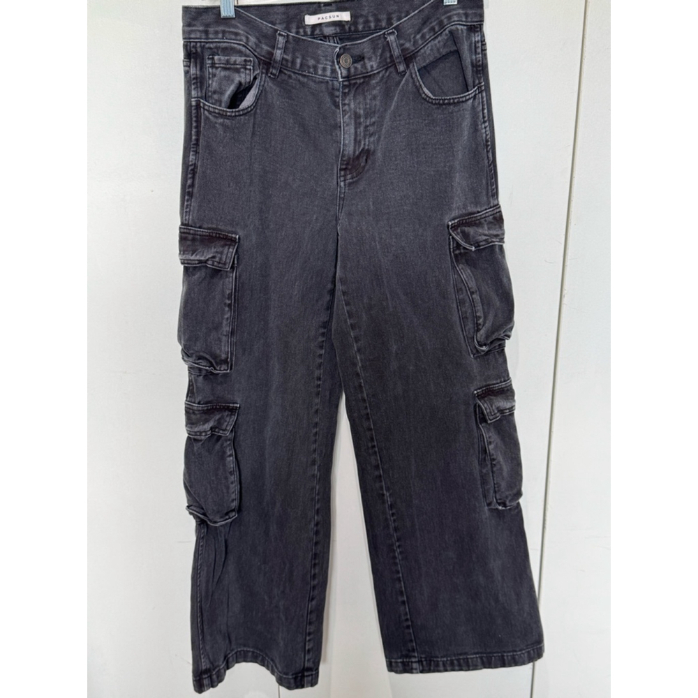 Women's Pacsun 90's Baggy wide leg Cargo Jeans Size 26 faded black zip fly